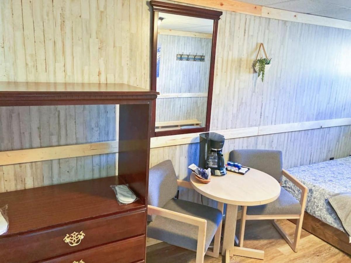 3 Private Room In Motel Dog Friendly Ледвилл Экстерьер фото